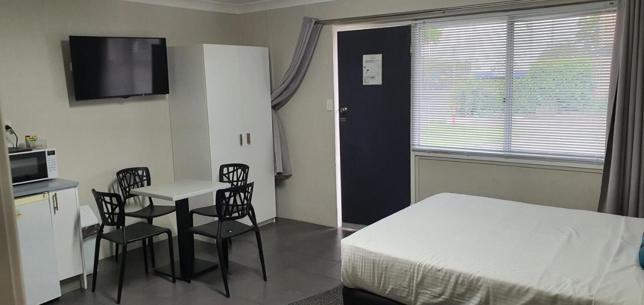 Wynnum Anchor Motel Брисбен Экстерьер фото